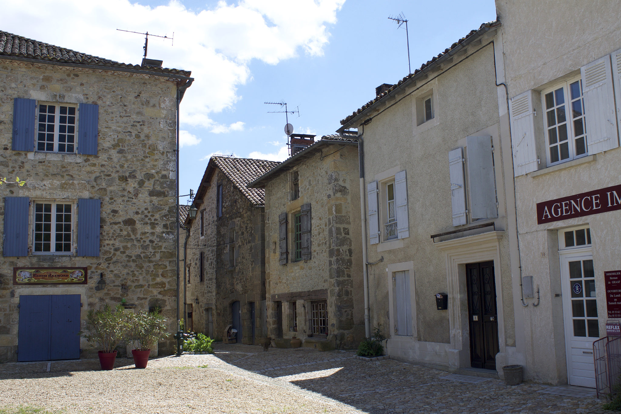 Saint-Jean-de-Cole